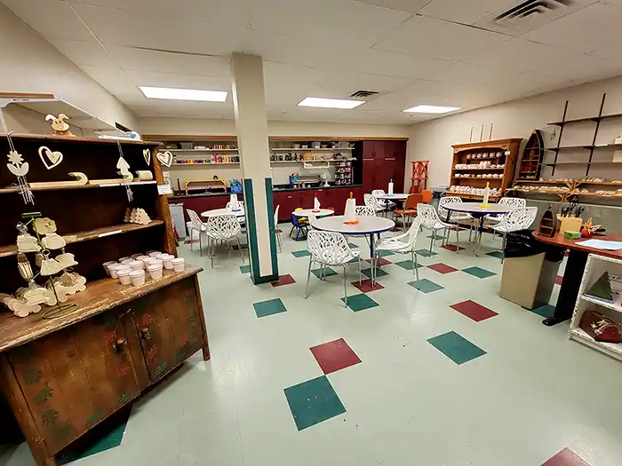 inn-craft-room