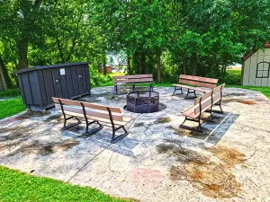inn-firepit
